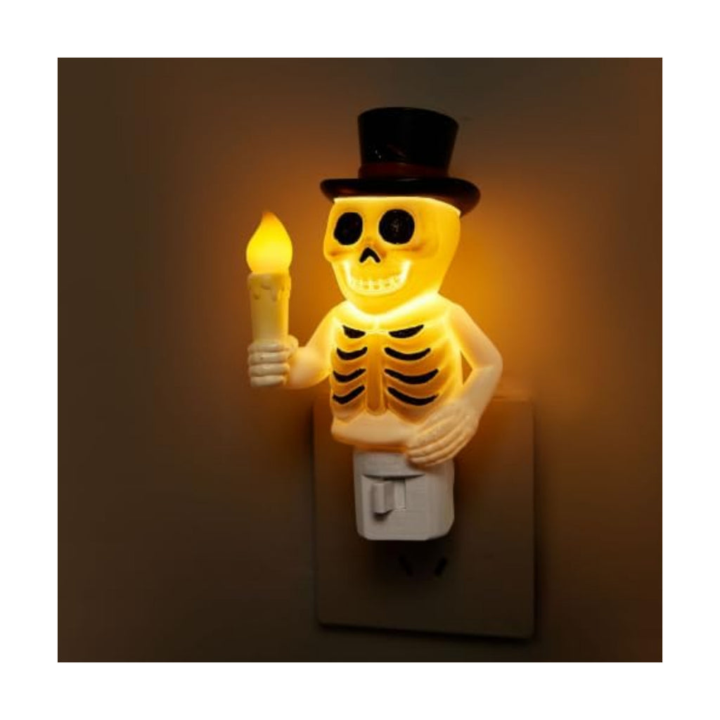 Skull Night Light, 2026 New Skeleton Night Light, Halloween Horrible Light Decoration for Halloween Party and Home Decor (White)