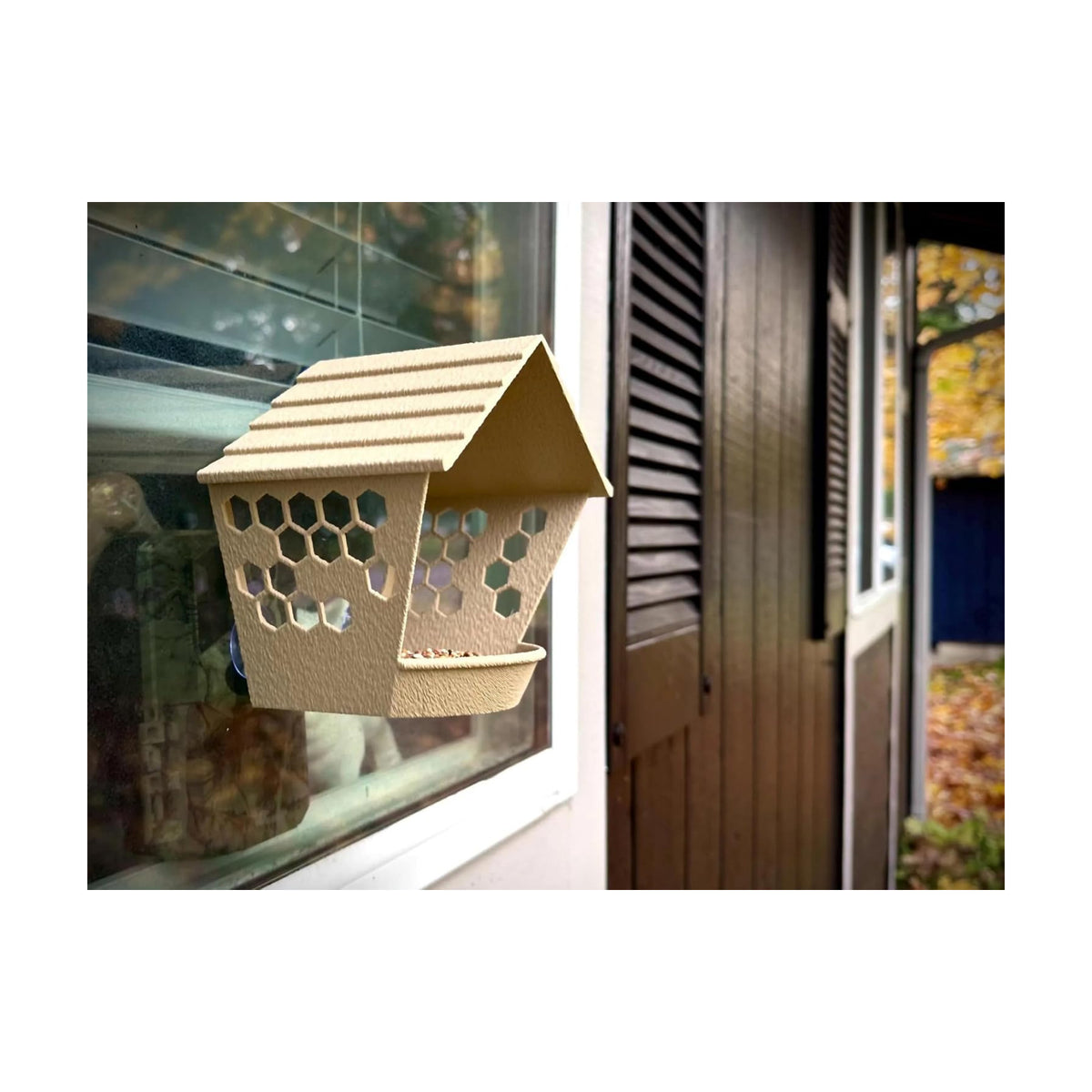 Window Bird Feeder for Outdoors Weatherproof Bird Feeder with Strong Suction Cups, Bird Watching for Cats, Easy to Clean Outdoor Birdhouse Feeder, Original Design Made in USA (Desert Tan)
