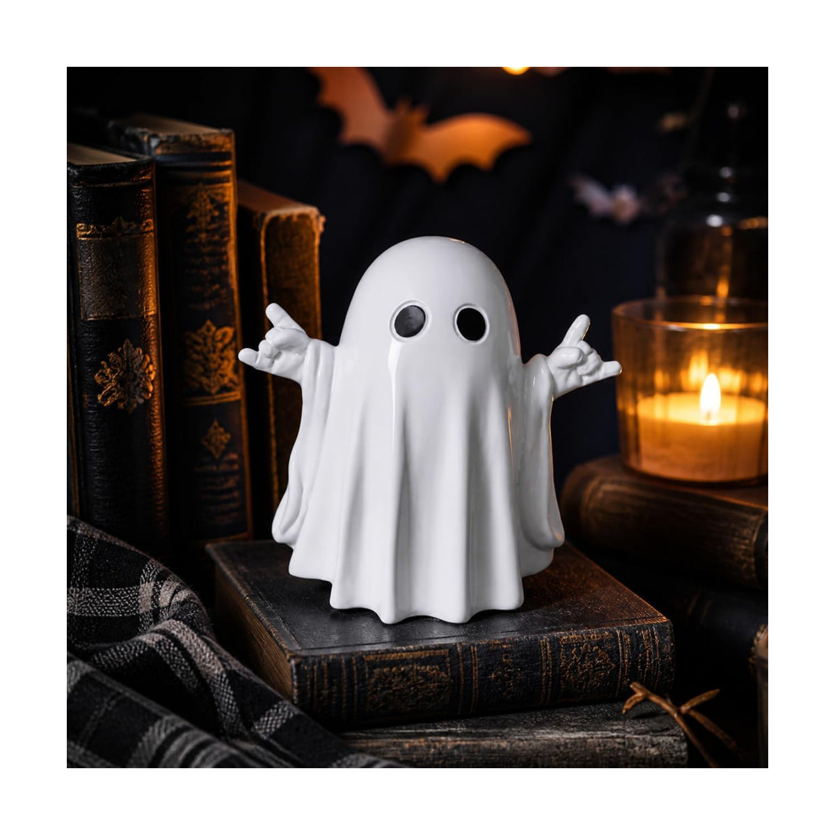 Halloween Ghost Figurine White Decorative Cute Ghost Ornaments Resin Spooky Ornaments for Holiday Home and Office Decorations